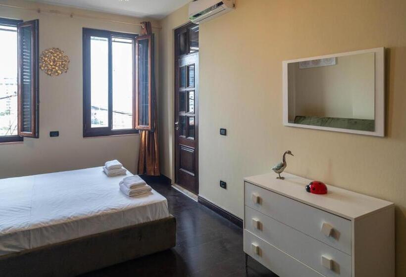 غرفة قياسية, Angoni Villa