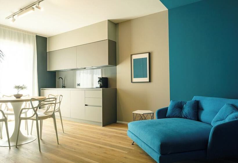 דירת חדר, Camoma Apart