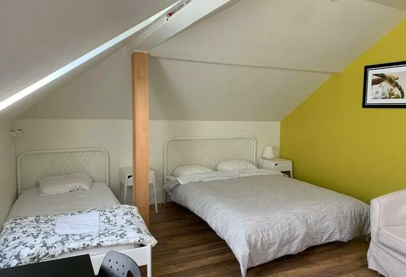 バス共有のスタンダードルーム, Auberge Internationale De Rivière Du Loup