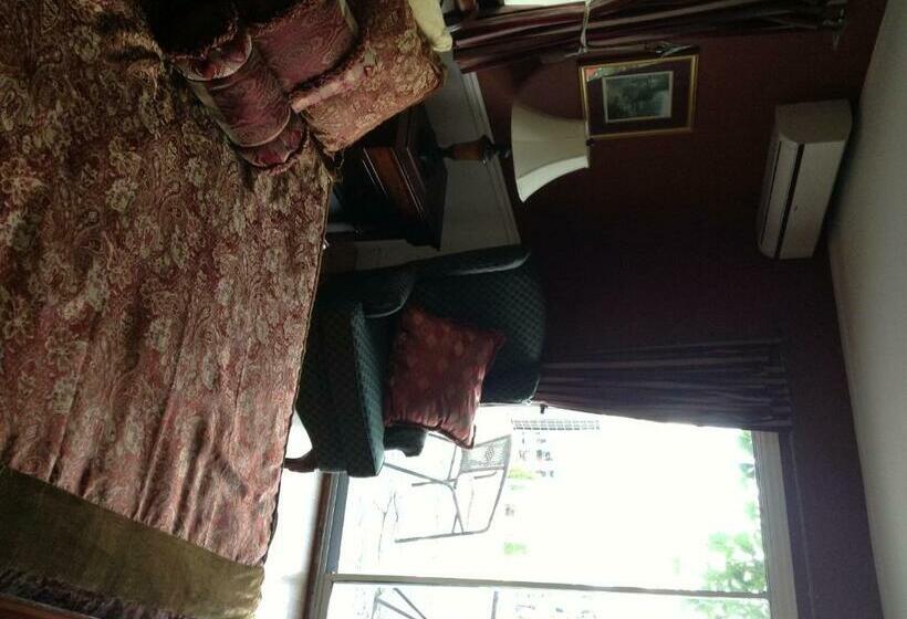 スタンダードルーム, Gîte Du Caméléon