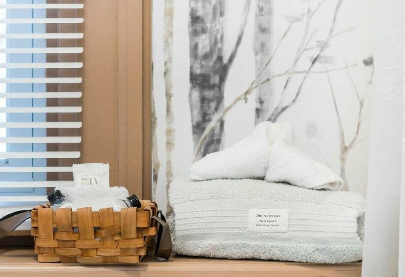 جناح, The Inn On Bay