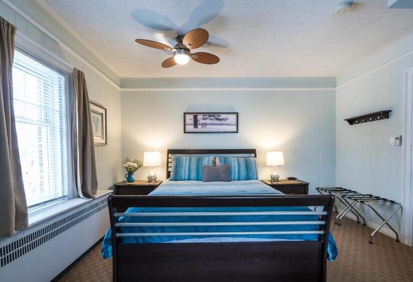 جناح, The Inn On Bay