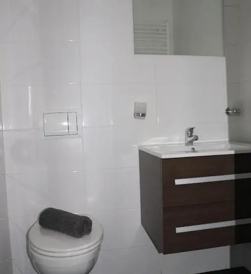 スタンダードスタジオ, Bed & Breakfast Hotel Zandvoort