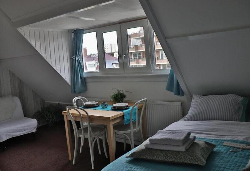Студия Стандарт, Bed & Breakfast Hotel Zandvoort