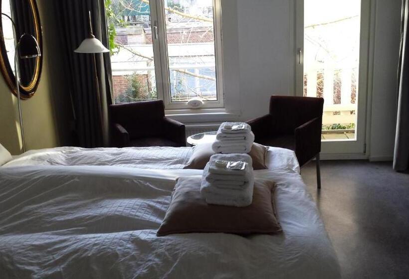 اتاق استاندارد, Bed & Breakfast Westviolet