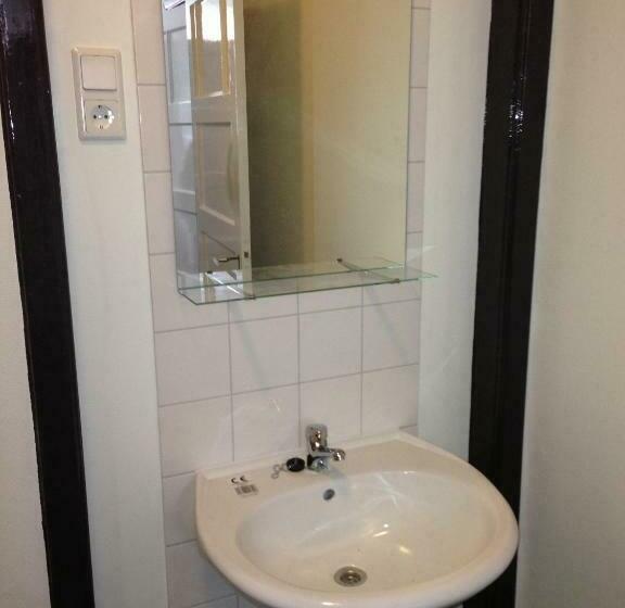 스탠다드 싱글 룸 공동욕실, Budgethotel De Zwaan