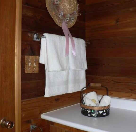 스탠다드 룸 가든 전망, Cedar Song B&b