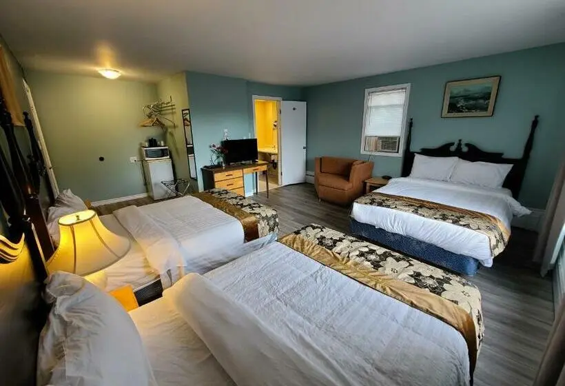 Perhehuone, Highland Motel