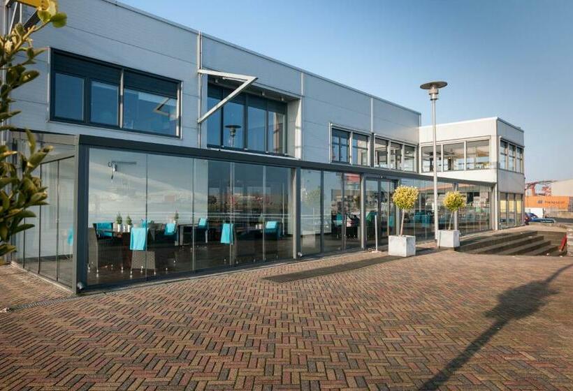 غرفة ديلوكس فردية, De Boegschroef