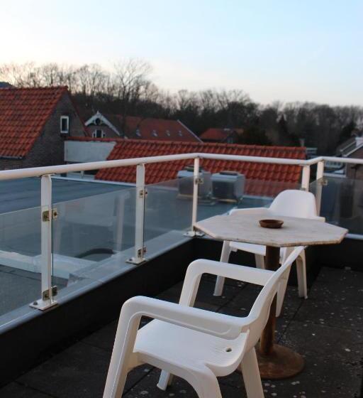 スタンダードスタジオ, Fase Fier Eten En Drinken