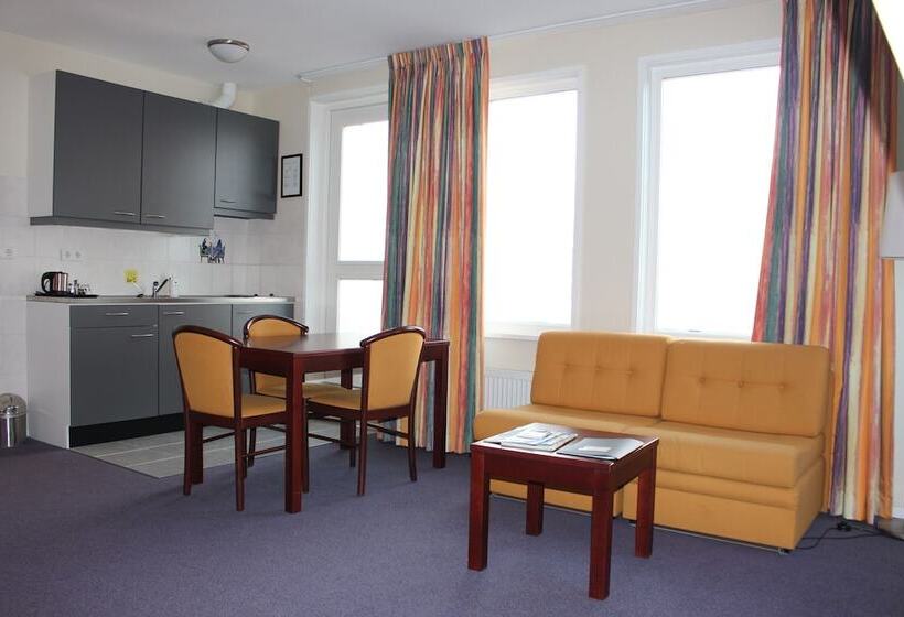 スタンダードスタジオ, Fase Fier Eten En Drinken