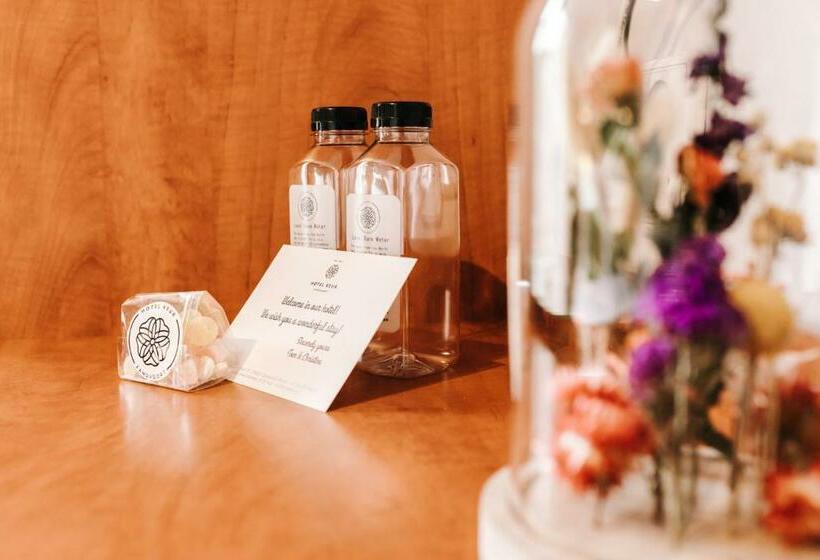 غرفة قياسية, Keur