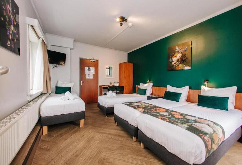 غرفة قياسية رباعية, Keur