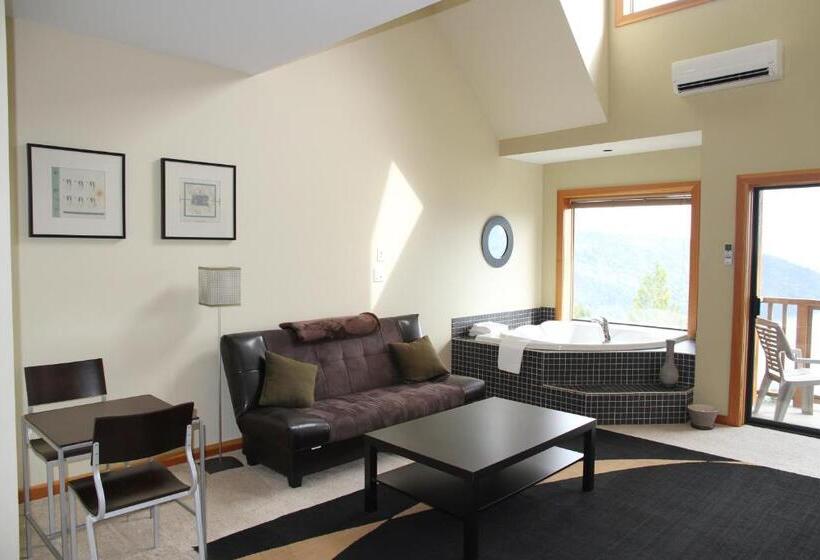 豪华套房, Moon Water Lodge