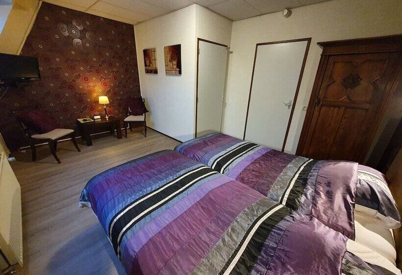 غرفة قياسية, Restaurant T Heerenlogement