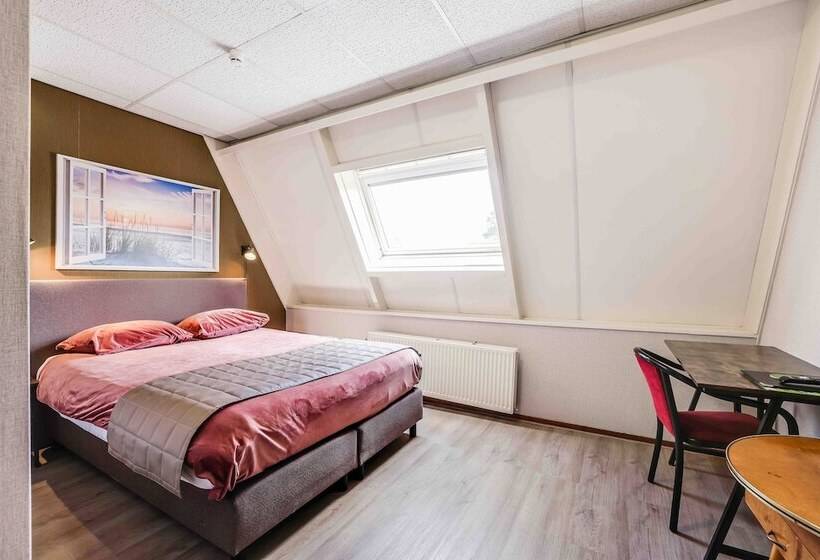 스탠다드 룸, Restaurant  T Heerenlogement