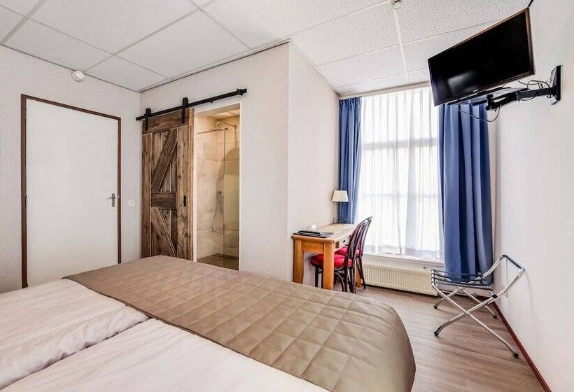 غرفة قياسية, Restaurant T Heerenlogement