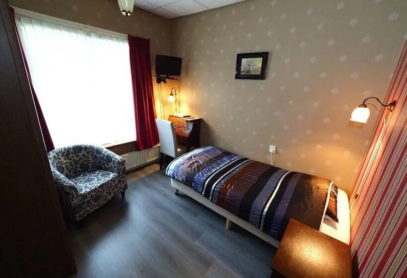 Standard Yhden Hengen Huone, Restaurant  T Heerenlogement