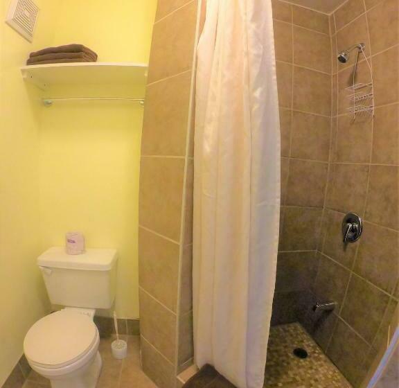 غرفة قياسية مطلّة علي البحيرة, Waterview On The Bay