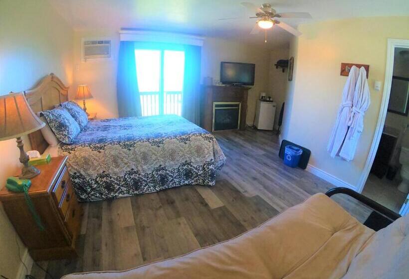 غرفة قياسية مطلّة علي البحيرة, Waterview On The Bay