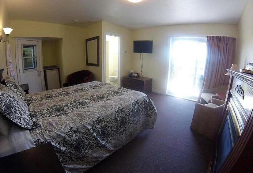 غرفة قياسية مطلّة علي البحيرة, Waterview On The Bay