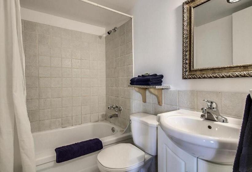 2ダブルベッドのスタンダードルーム, Motel Bellefeuille