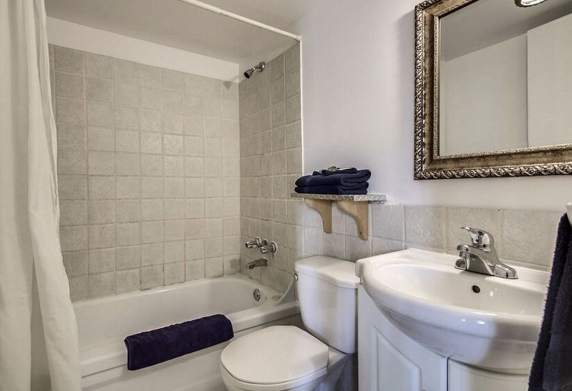 2ダブルベッドのスタンダードルーム, Motel Bellefeuille