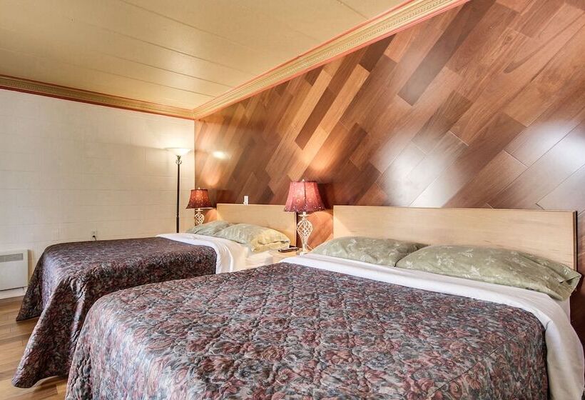 Номер Стандарт 2 Двуспальные Кровати, Motel Bellefeuille
