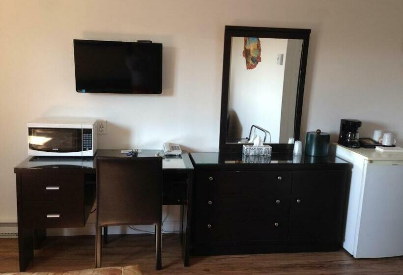 스탠다드 룸 더블 침대 2개, Motel Le Phare