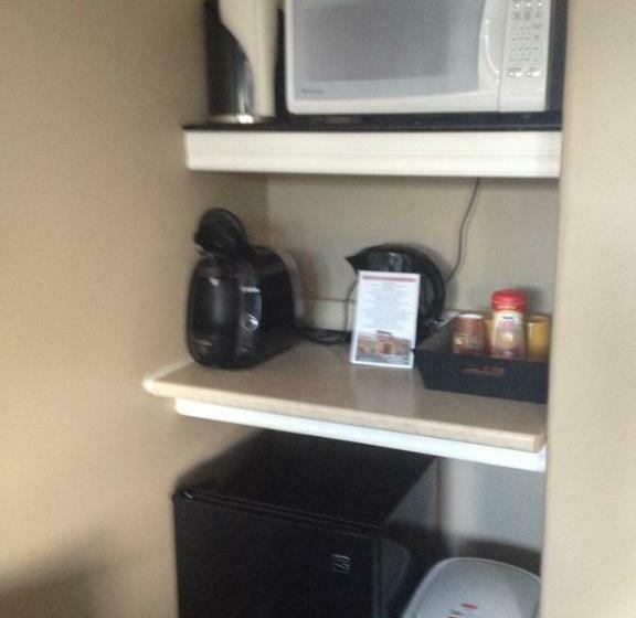 Standard Egyágyas Szoba, My Friends Inn Manitoulin