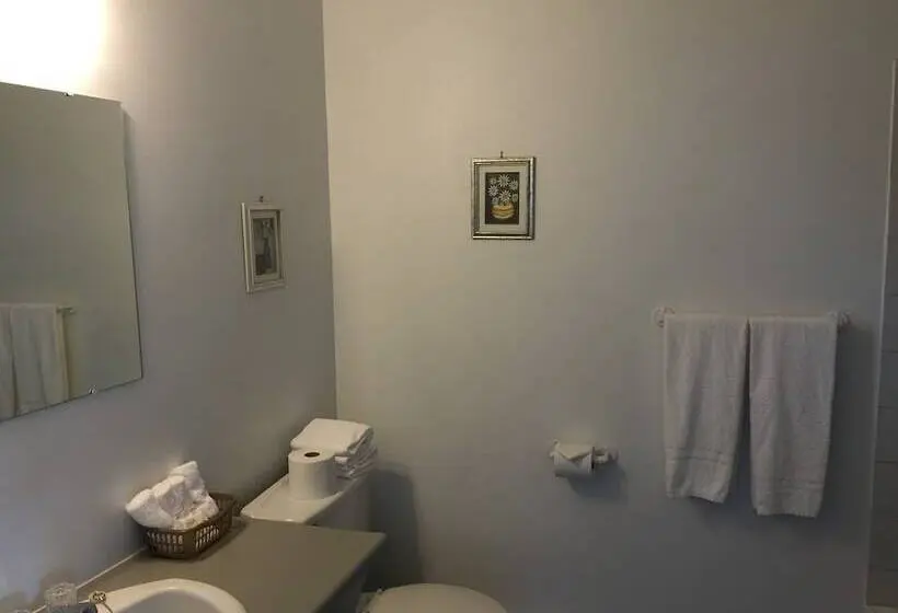 ２ダブルベッドのスタンダードルーム, Motel St Thomas