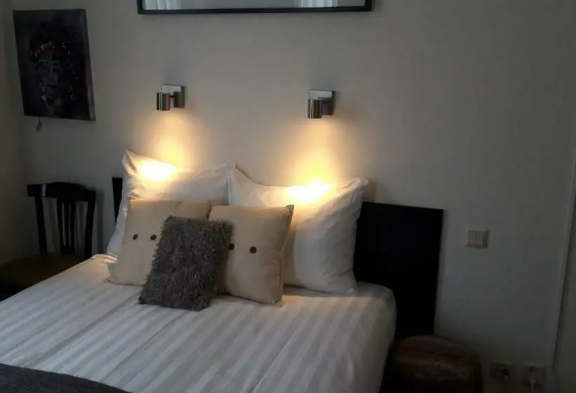 エコノミールーム, Boutique Hotel Loulou