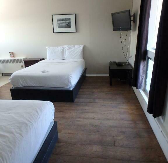 غرفه قياسيه سريرين مزدوجين, Wheel Inn Motel