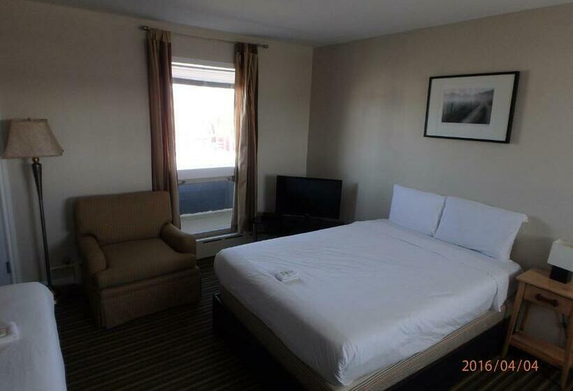 غرفه قياسيه سريرين مزدوجين, Wheel Inn Motel