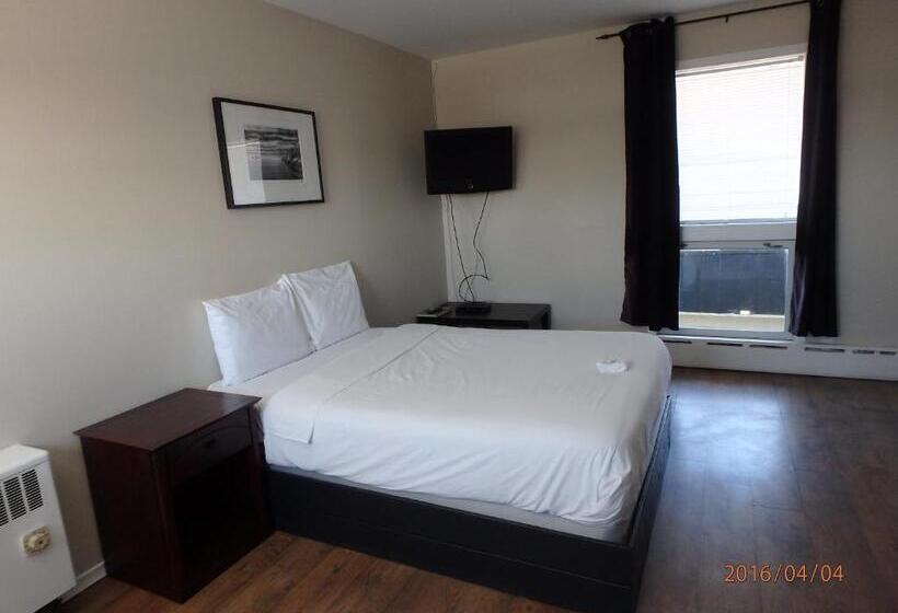 غرفه قياسيه سريرين مزدوجين, Wheel Inn Motel