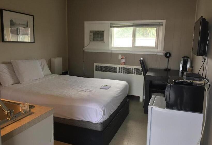 经济房, Wheel Inn Motel