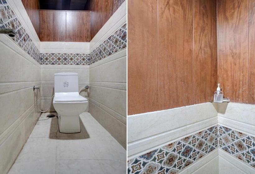 חדר קלאסי לשלושה, Oyo Hotel Aryawart Galaxy