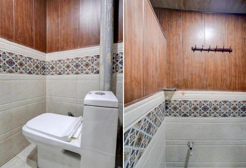 חדר קלאסי לשלושה, Oyo Hotel Aryawart Galaxy