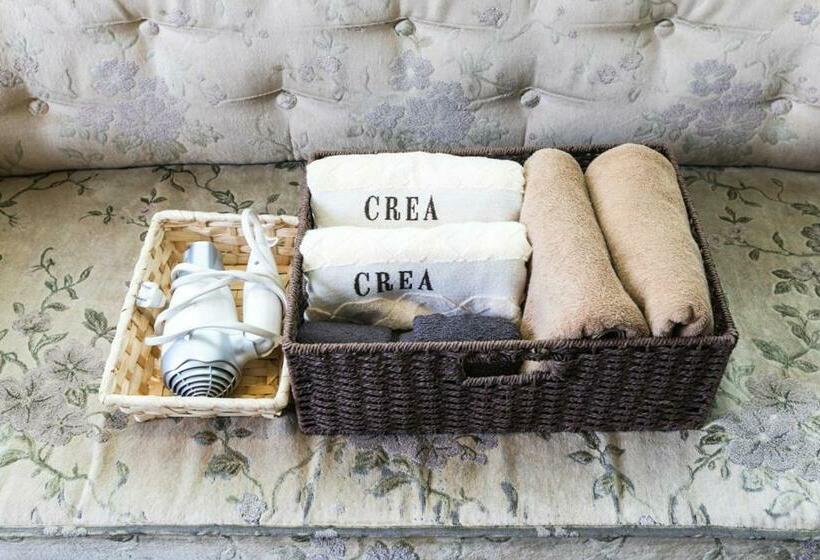 اتاق استاندارد چهارنفره با سرویس بهداشتی مشترک, Travellersdou Kirinya