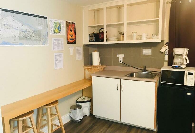 스탠다드 스튜디오, Auberge De Mon Petit Chum B&b