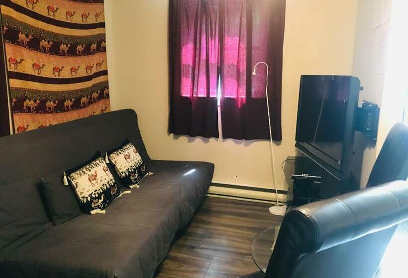 스탠다드 스튜디오, Auberge De Mon Petit Chum B&b