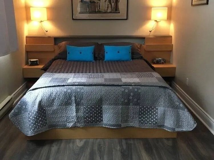 スイート, Auberge De Mon Petit Chum B&b