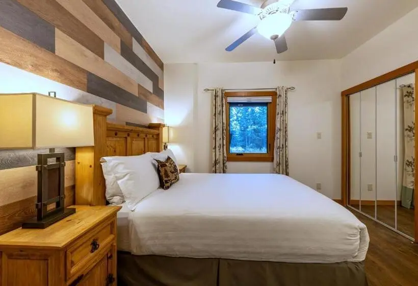 Standard-huone Queen-vuode, Canyon Ridge Lodge