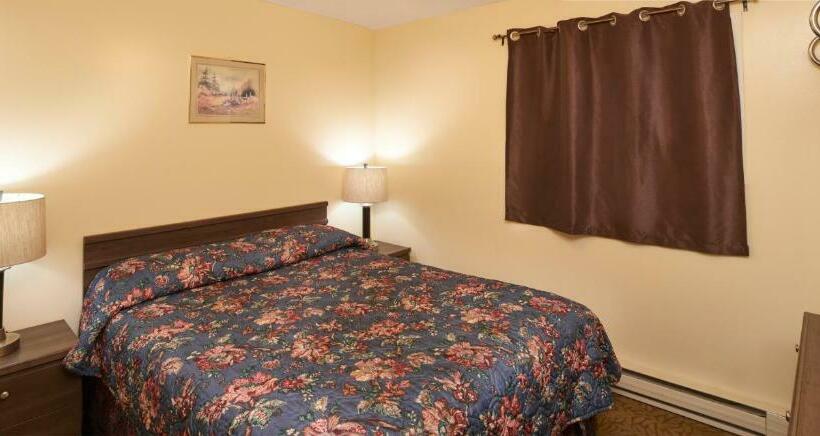 스위트, Black Sea Motel