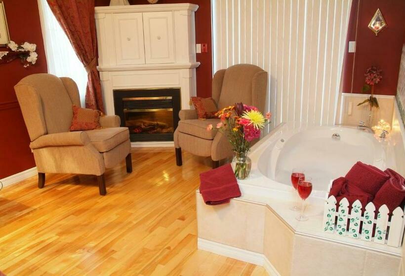 غرفة قياسية مزوَّدة بجاكوزي, Cote S Bed & Breakfast