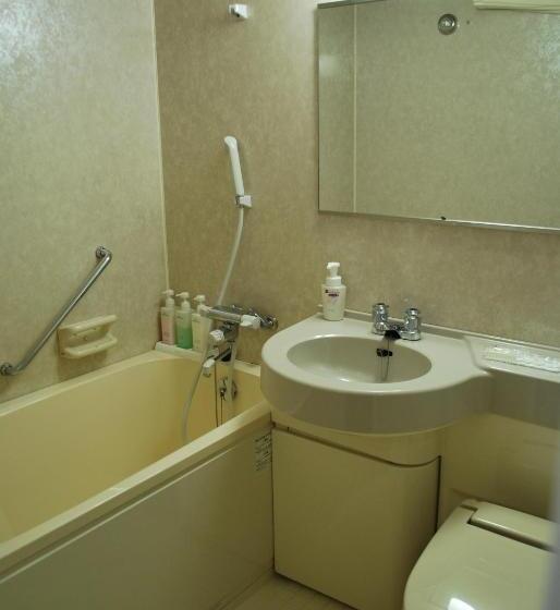 חדר סטנדרט לשלושה, Apa Hotel Suzuka Chuou