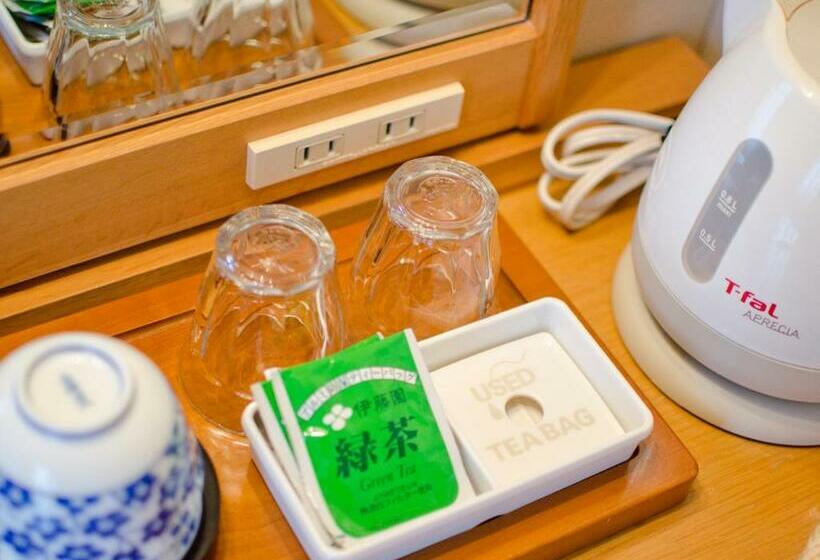 غرفة قياسية, Folkloro Hanamakitowa