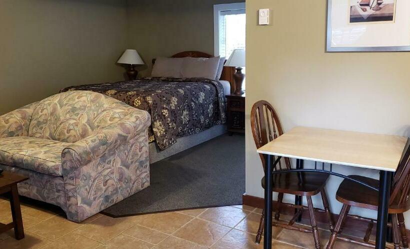 豪华工作室, Malahat Bungalows Motel