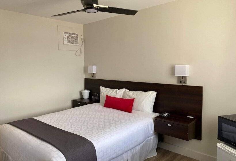 Номер Deluxe, Motel Levis