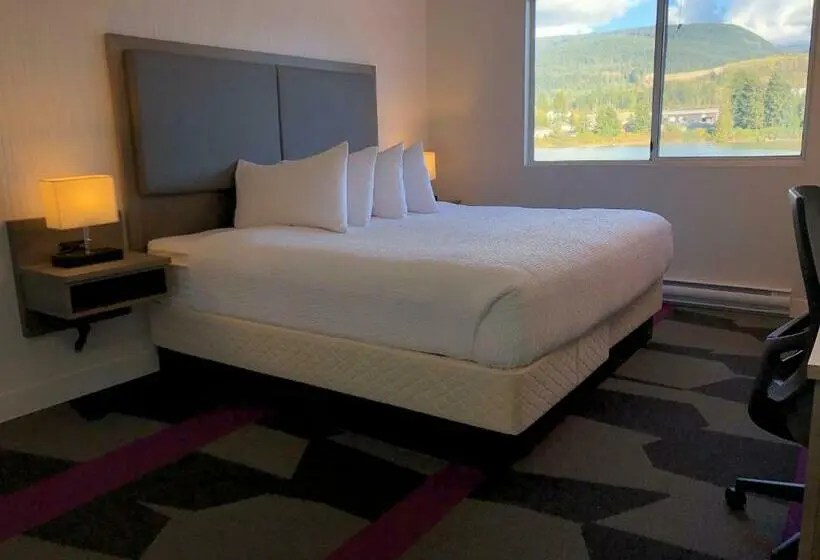 Standard-huone King-vuode, The Spot At Porpoise Bay